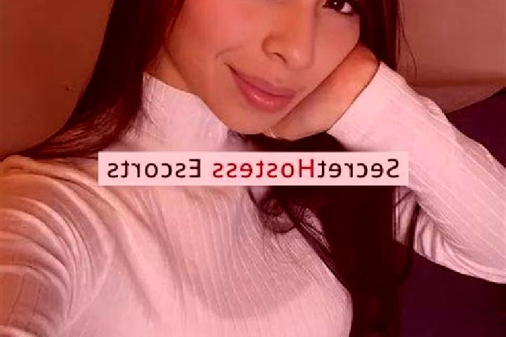 Sadie, 27 — Escort in Rockville Centre, United States