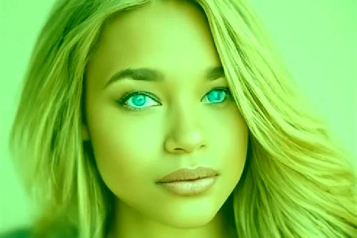 Sadie, 28, a dark blonde blue-eyed latina companion based in Metrotown. Offering CIM, OWO, Duos. Available for incall and outcall, day and evening dates.