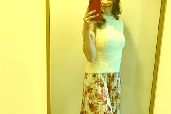 Sadie, 28 — Escort in Evrecy, France