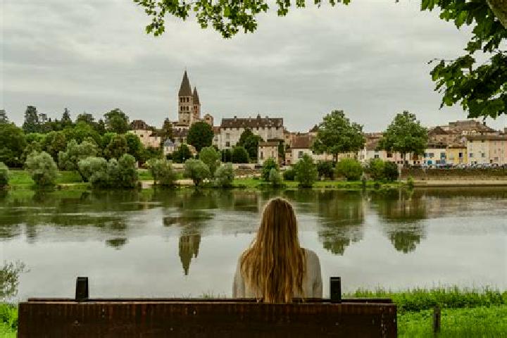 Sadie, 28 — Escort in Grospierres, France