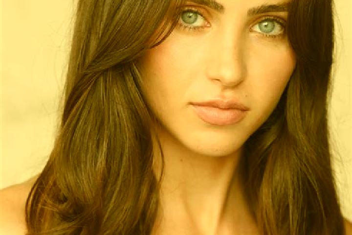 Sadie, 29, a auburn brown-eyed middle eastern companion based in Woolton. Offering A-Level, Prostate Massage, Tantra, Overnight. Available for incall and out...