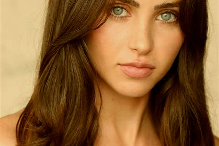 Sadie, 29, a red brown-eyed latina companion based in Le Vesinet. Offering Deep French Kissing, Striptease, Duos. Available for incall and outcall, day and e...