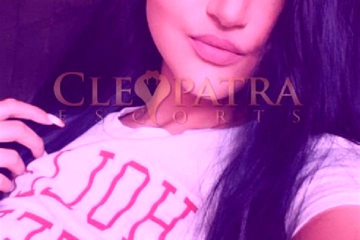 Sadie, 29, a red dark-eyed caucasian companion based in Uldum. Offering Striptease, Tantra, Domination, Fetish. Available for incall and outcall, day and eve...