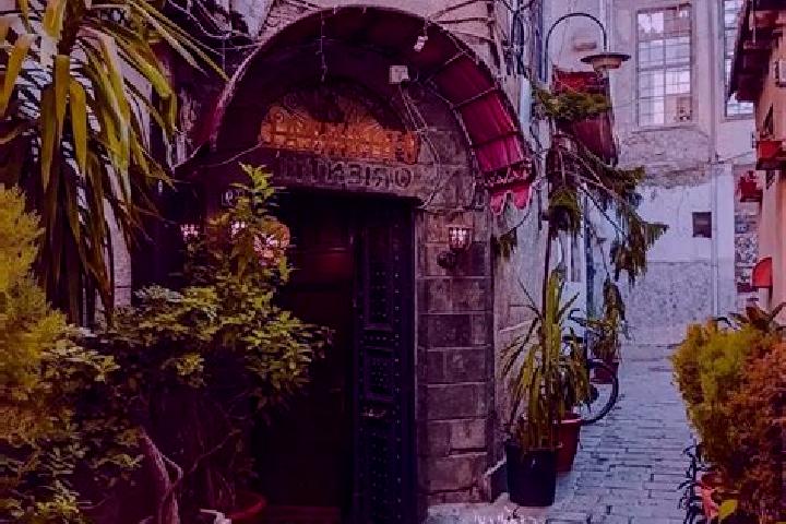 Sadie, 29 — Escort in Barri ash Sharqi, Syria