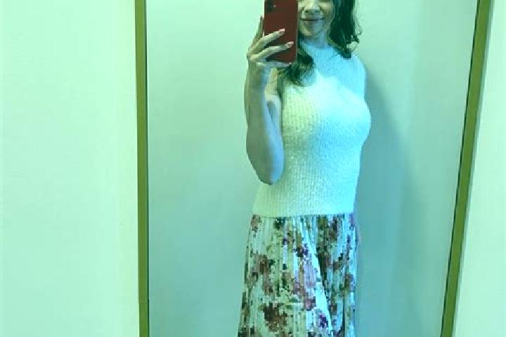 Sadie, 29 — Escort in Gainneville, France