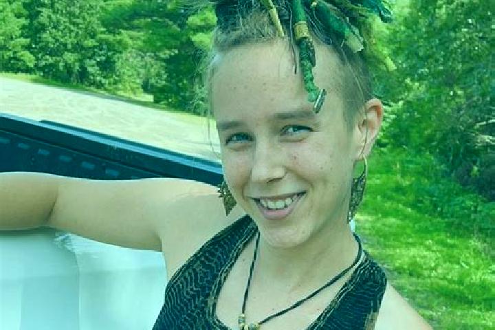 Sadie, 29 — Escort in Mountain View Gardens, Jamaica
