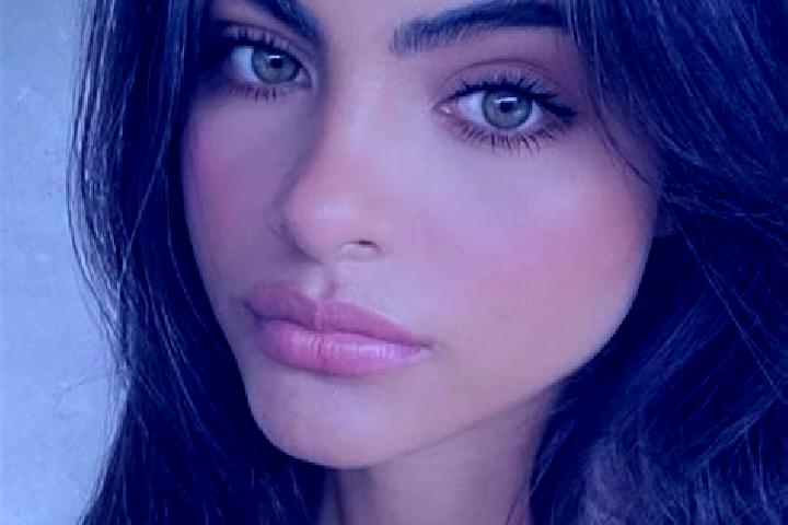 Sadie, 30, a black brown-eyed indian companion based in Sidamukti. Offering CIM, Deep French Kissing, GFE, Domination. Available for incall and outcall, over...