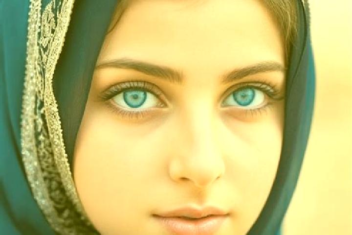 Sadie, 30, a blonde amber-eyed middle eastern companion based in Thurlby. Offering Massage, Erotic Massage, Domination. Available for incall and outcall, day...