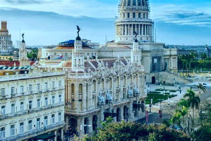 Sadie, 30, a blonde brown-eyed latina companion based in Qonce. Offering Travel Companion, OWO, CIM, Overnight. Available for incall and outcall, overnight b...