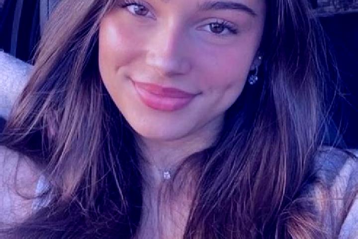 Sadie, 30, a brunette hazel-eyed caribbean companion based in Baoshan. Offering Deep French Kissing, A-Level, Duos, Massage, Erotic Massage. Available for in...