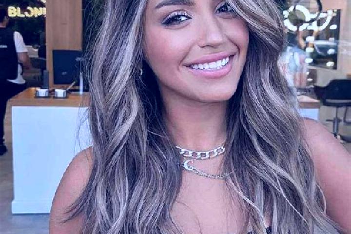 Sadie, 30, a dark blonde brown-eyed mediterranean companion based in Pasirangin Satu. Offering 69, Massage, Dinner Date, Party Girl. Available for incall and...
