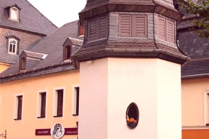 Sadie, 30 — Escort in Schwarzenberg, Germany