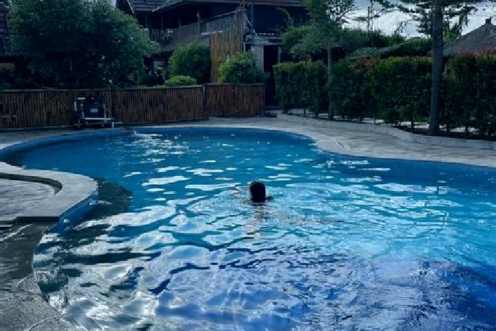 Sadie, 30 — Escort in Sikur, Indonesia