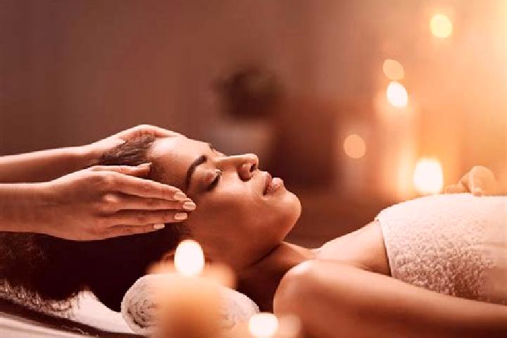 Sadie, 31, a auburn blue-eyed indian companion based in Octeyuco Dos Mil. Offering Tantra, GFE, Erotic Massage, Massage. Available for incall and outcall, ov...