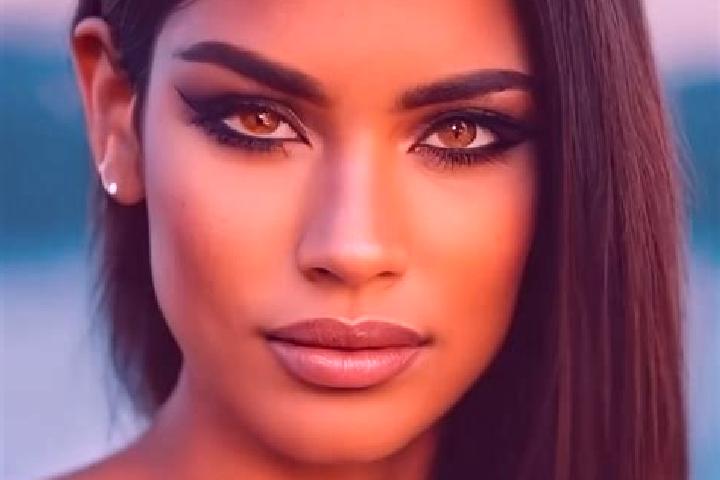 Sadie, 31, a dark blonde brown-eyed latina companion based in Lake Shore. Offering Prostate Massage, Massage. Available for incall and outcall, overnight boo...