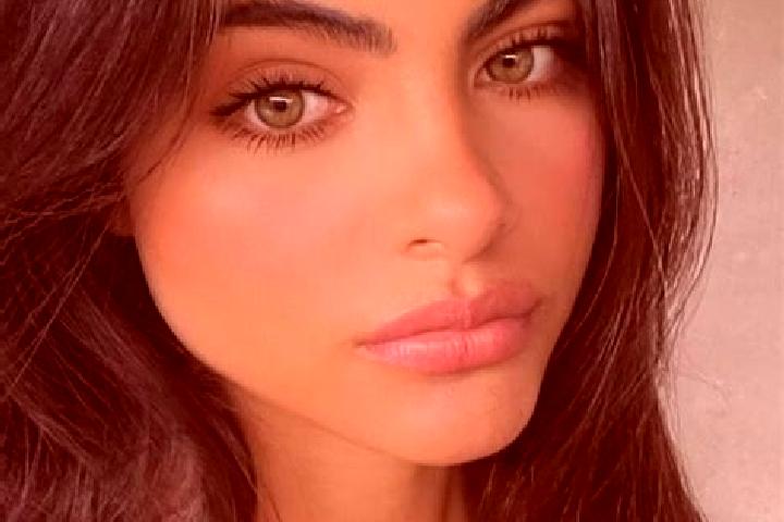 Sadie, 31, a red dark-eyed indian companion based in Koshksaray. Offering Overnight, Tantra, OWO. Available for incall and outcall, day and evening dates.