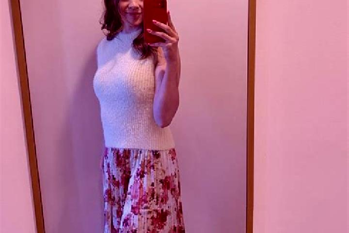 Sadie, 31 — Escort in Ivanesti, Romania