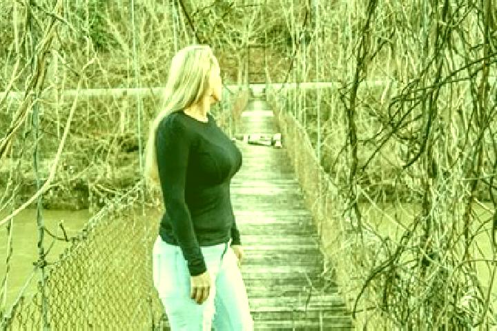Sadie, 31 — Escort in Loyall, United States