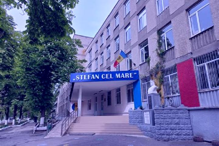 Sadie, 31 — Escort in Stefan Cel Mare, Romania