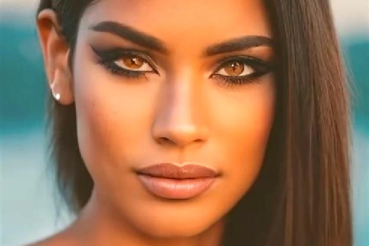 Sadie, 32, a black green-eyed latina companion based in Menindee. Offering Dinner Date, Fetish, Girlfriend Experience. Available for incall and outcall, day ...