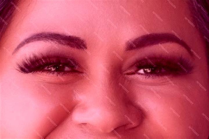 Sadie, 32, a black green-eyed latina companion based in Shobdon. Offering 69, Duos, Couples. Available for incall and outcall, day and evening dates.