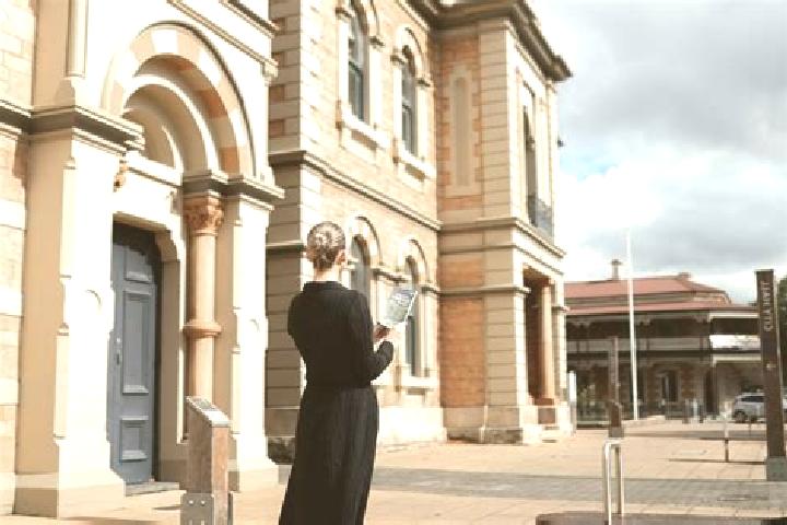 Sadie, 32, a blonde grey-eyed ebony companion based in Mount Gambier. Offering Fetish, Tantra, Domination. Available for incall and outcall, day and evening ...