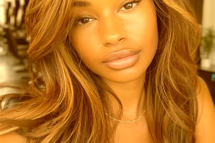 Sadie, 32, a dark blonde brown-eyed mixed companion based in Heule. Offering OWO, Girlfriend Experience, A-Level, Tantra, BDSM. Available for incall and outc...