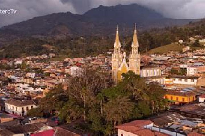 Sadie, 32 — Escort in Chinavita, Colombia