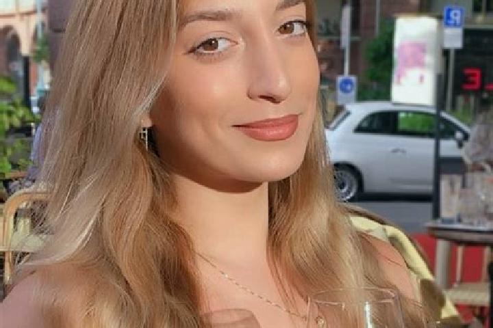 Sadie, 32 — Escort in Ellerstadt, Germany
