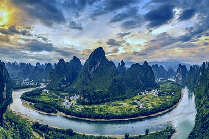 Sadie, 32 — Escort in Leye, China