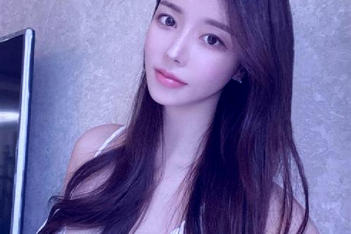Sadie, 32 — Escort in Lisui, China
