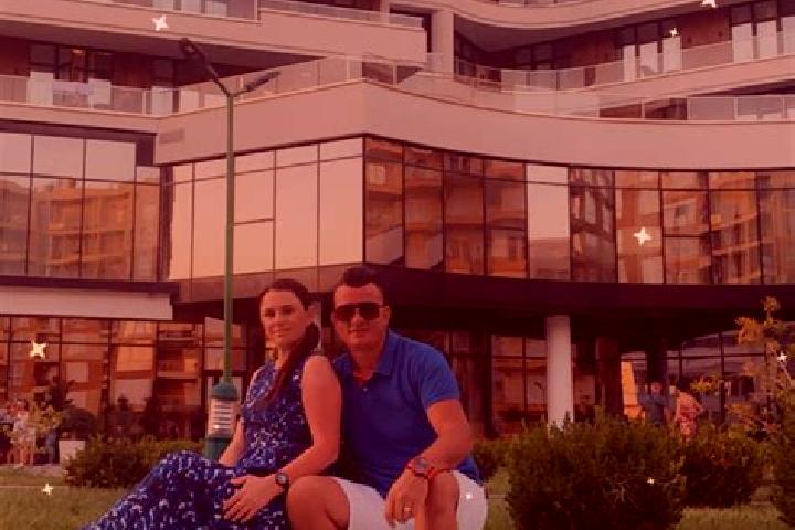 Sadie, 32 — Escort in Perparim, Albania