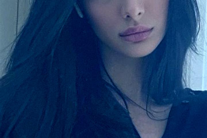Sadie, 33, a black dark-eyed middle eastern companion based in Lingquan. Offering Massage, Overnight, Duos. Available for incall and outcall, day and evening...