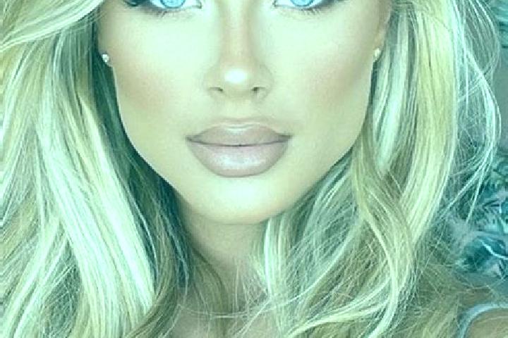 Sadie, 33, a blonde blue-eyed latina companion based in Kundabung. Offering Striptease, Dinner Date, CIM. Available for incall and outcall, overnight booking...