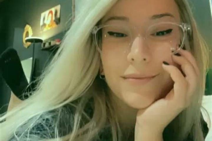 Sadie, 33, a blonde grey-eyed asian companion based in Kipo. Offering BDSM, GFE, CIM. Available for incall and outcall, overnight bookings available.