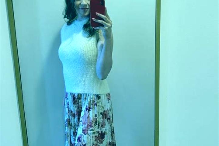 Sadie, 33 — Escort in Calugarei, Romania