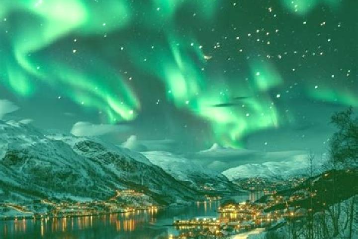 Sadie, 33 — Escort in Orje, Norway