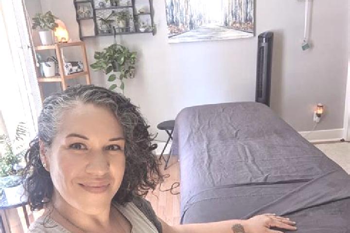 Sadie, 34, a black grey-eyed indian companion based in San Francisco de Cones. Offering Overnight, Erotic Massage, OWO. Available for incall and outcall, day...