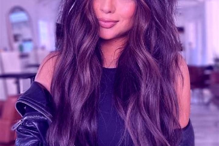 Sadie, 34, a brunette dark-eyed mixed companion based in Sutherland. Offering Party Girl, Couples, Duos, Overnight. Available for incall and outcall, overnig...
