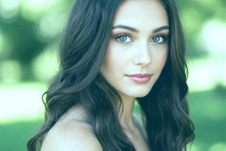 Sadie, 34, a brunette hazel-eyed middle eastern companion based in Camporosso. Offering Girlfriend Experience, Couples, Tantra, Massage. Available for incall...