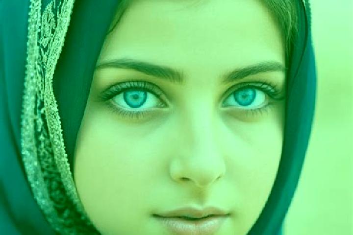 Sadie, 34, a dark blonde blue-eyed middle eastern companion based in Cervantes. Offering Party Girl, BDSM, Girlfriend Experience, Domination, Erotic Massage....