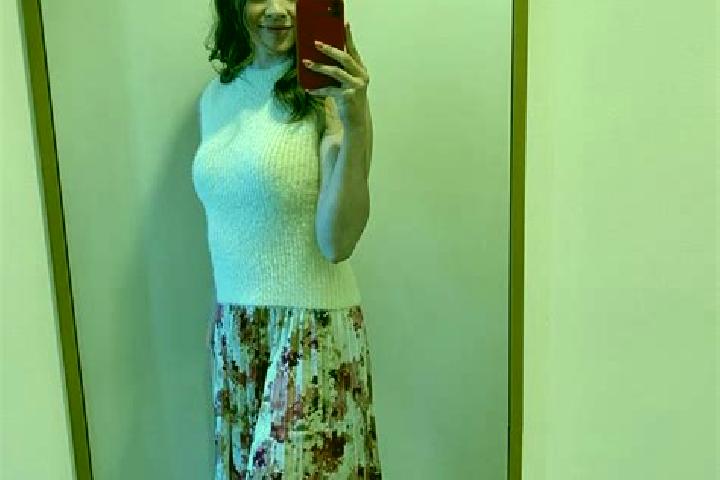 Sadie, 34 — Escort in Jgheaburi, Romania