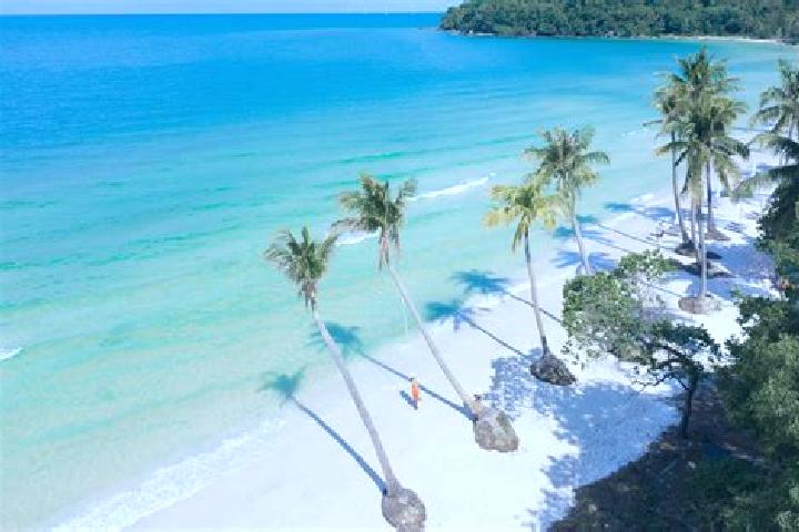 Sadie, 34 — Escort in Long Phu, Vietnam