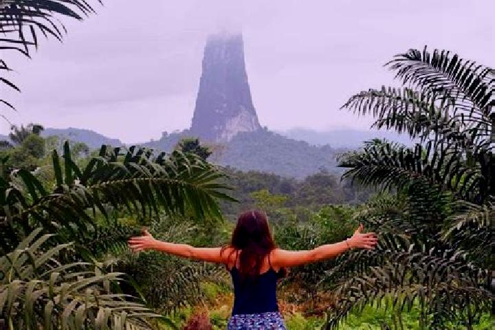Sadie, 34 — Escort in Sao Gabriel, Brazil