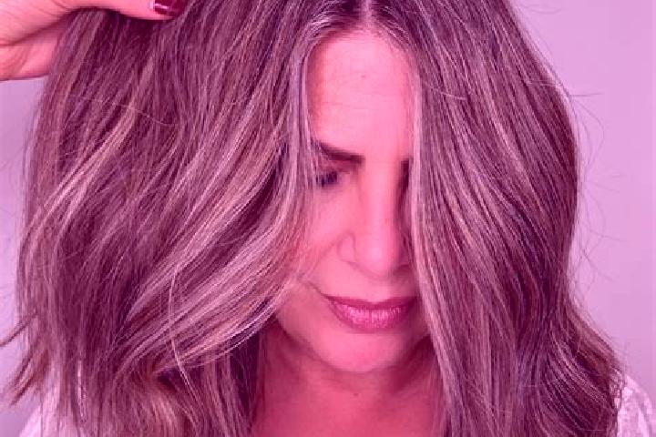 Sadie, 35, a dark blonde grey-eyed latina companion based in Brosteni. Offering Deep French Kissing, Tantra, Striptease, Girlfriend Experience, Massage. Avai...