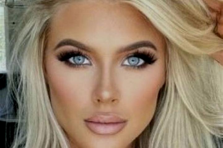 Sadie, 35, a platinum blonde brown-eyed ebony companion based in Dungamal. Offering CIM, Roleplay. Available for incall and outcall, overnight bookings avail...