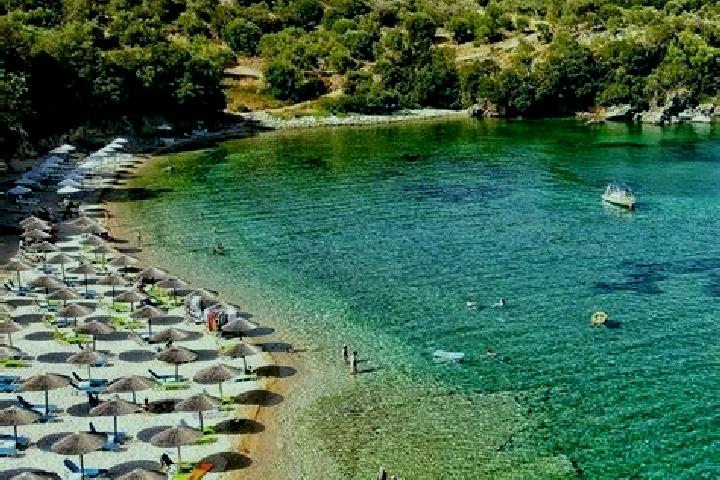 Sadie, 35 — Escort in Agia Paraskevi, Greece