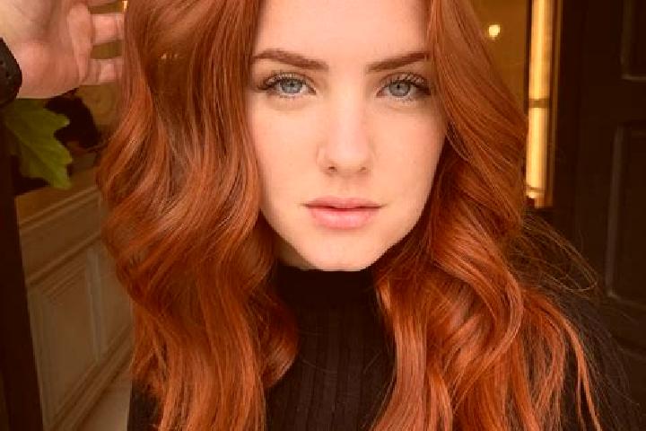 Sadie, 36, a auburn blue-eyed middle eastern companion based in Weid (bei Adetswil). Offering Erotic Massage, 69, A-Level, CIM. Available for incall and outc...