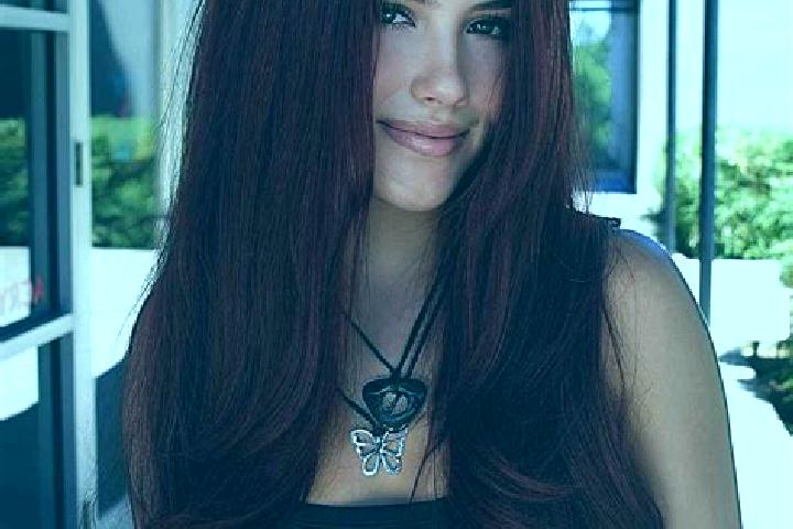 Sadie, 36, a auburn brown-eyed mediterranean companion based in King George. Offering Erotic Massage, Overnight, 69, Fetish, Domination. Available for incall...