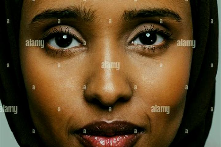 Sadie, 36, a auburn brown-eyed middle eastern companion based in Esmoriz. Offering Overnight, GFE, Striptease, Girlfriend Experience. Available for incall an...